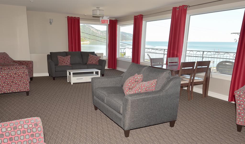 Auberge Sur Mer Charlevoix Saint-Siméon Zimmer foto